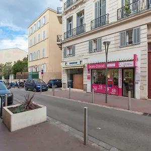 Mouette Yourhosthelper Cannes